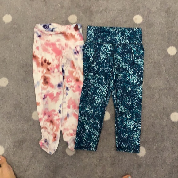 Old navy active Capri leggings - Picture 2 of 4